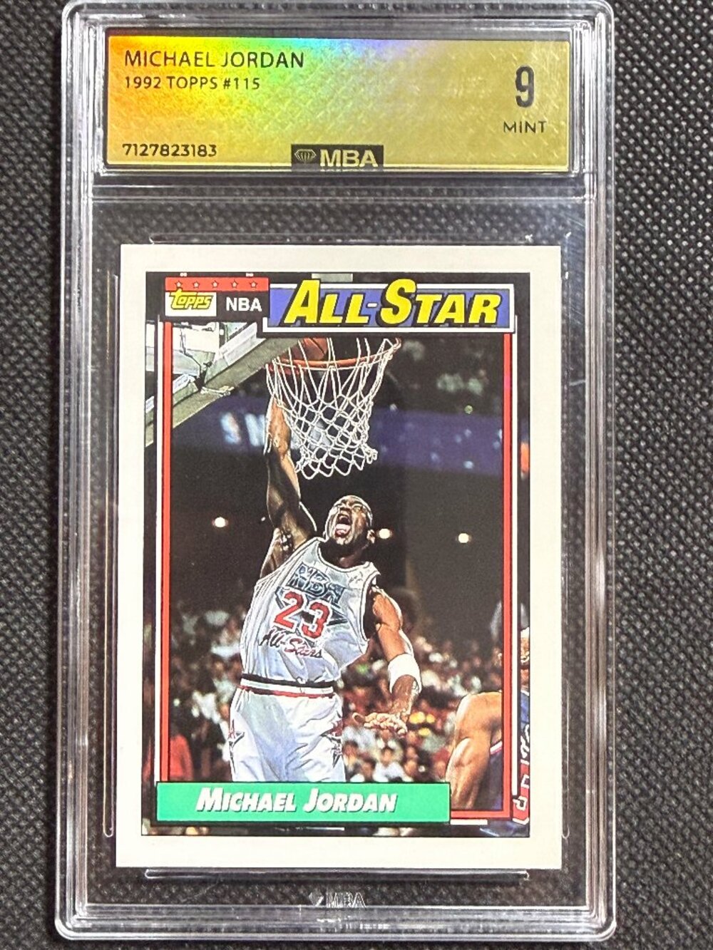 1992 TOPPS #115 MICHAEL JORDAN CHICAGO BULLS MBA 9 MINT